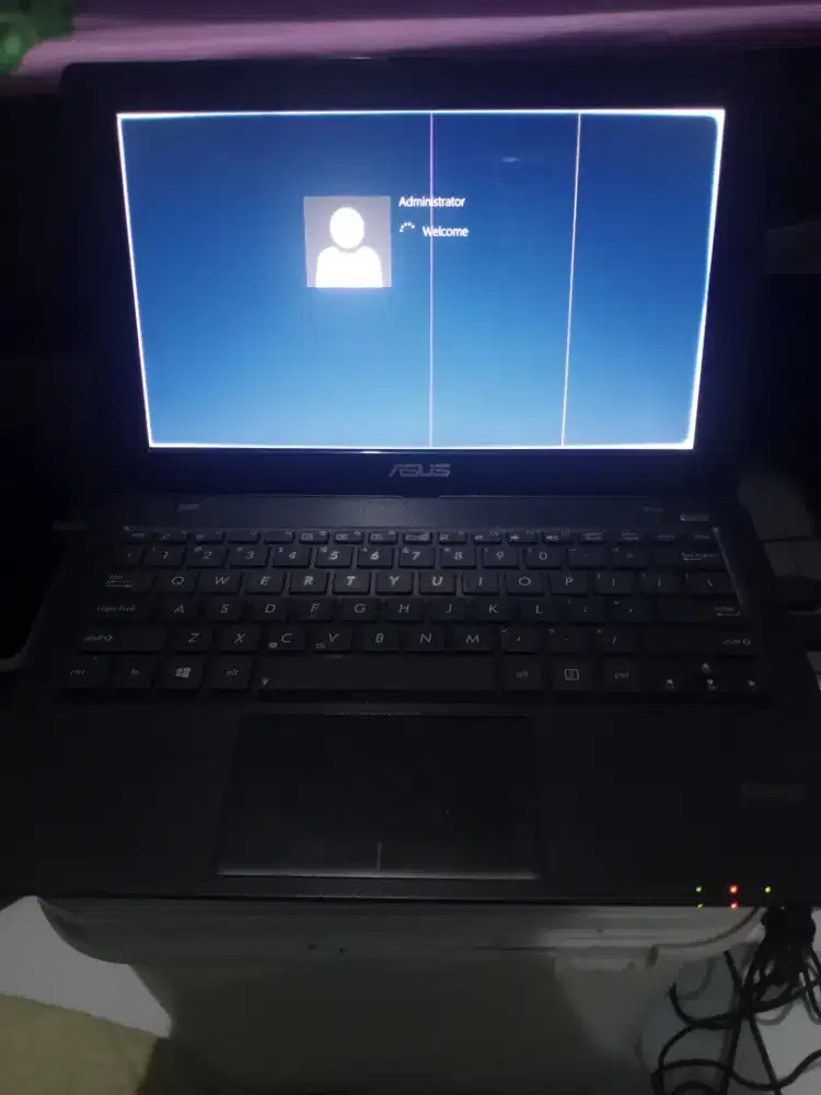 Laptop Asus X200CA