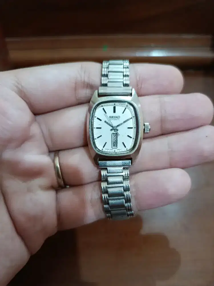 Seiko automatic ladies