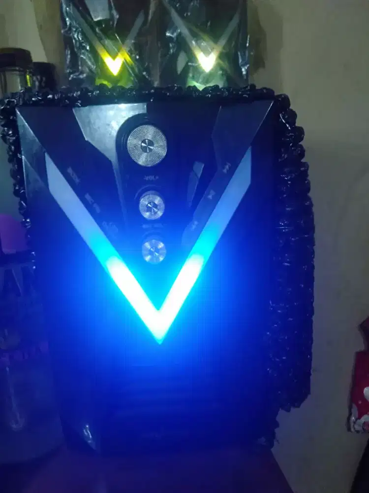 Speaker Advanced + 1 Mic