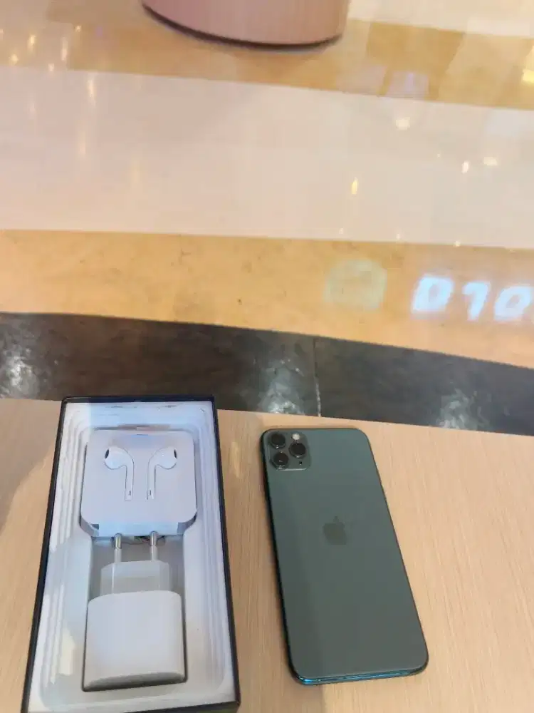 Iphone 11 pro max 256gb sepintr ini baru