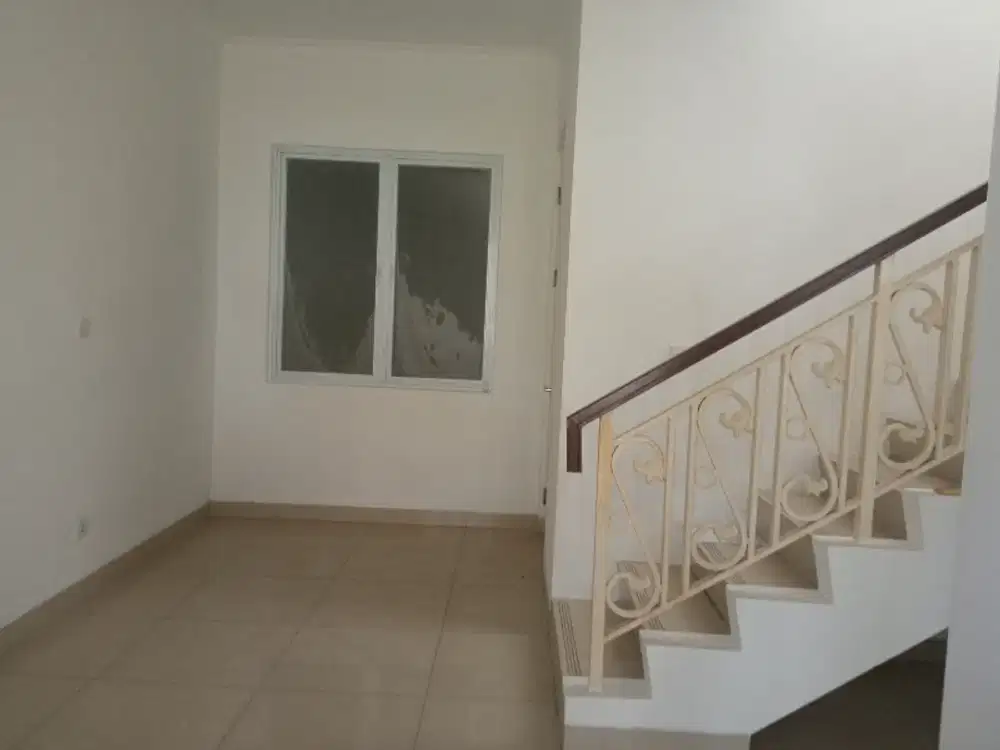 Jual Cepat Rumah siap huni Lebar 6 harga nego sampai deal di Cluster Thames Jakarta Garden City (JGC) Cakung Jakarta Timur