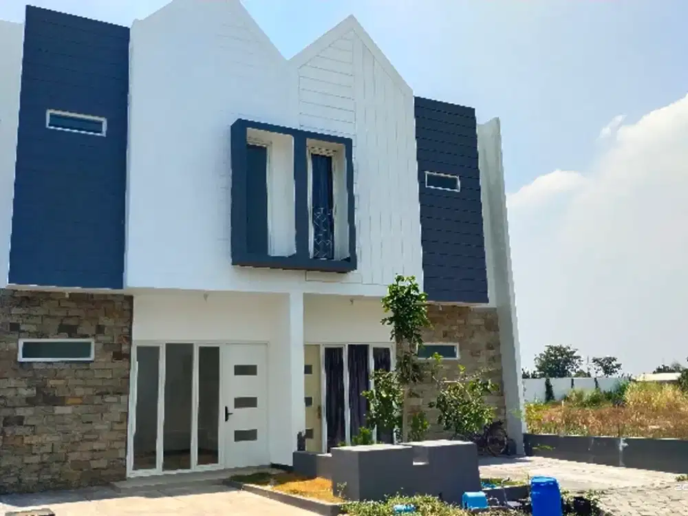 DIJUAL RUMAH 2LT DEKAT BANDARA JUANDA SELATAN SURABAYA