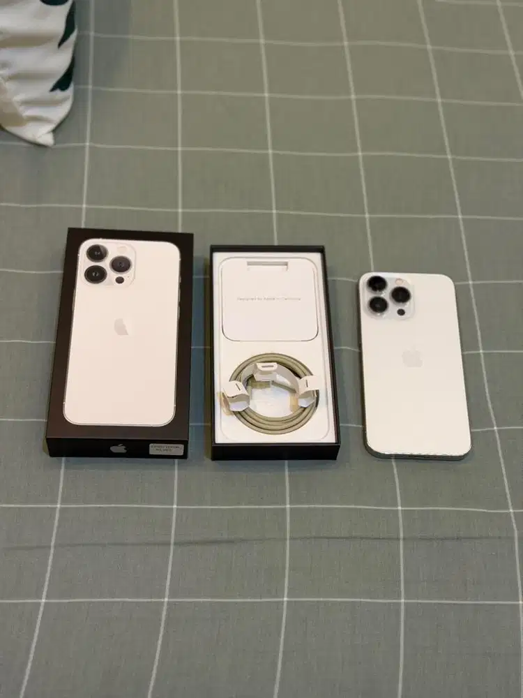 Iphone 13 Pro 128 full original ibox silver (putih)