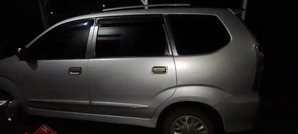 Daihatsu Xenia 2005 Bensin