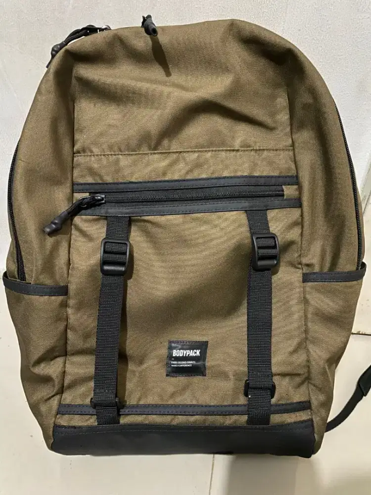 Tas ransel bodypack