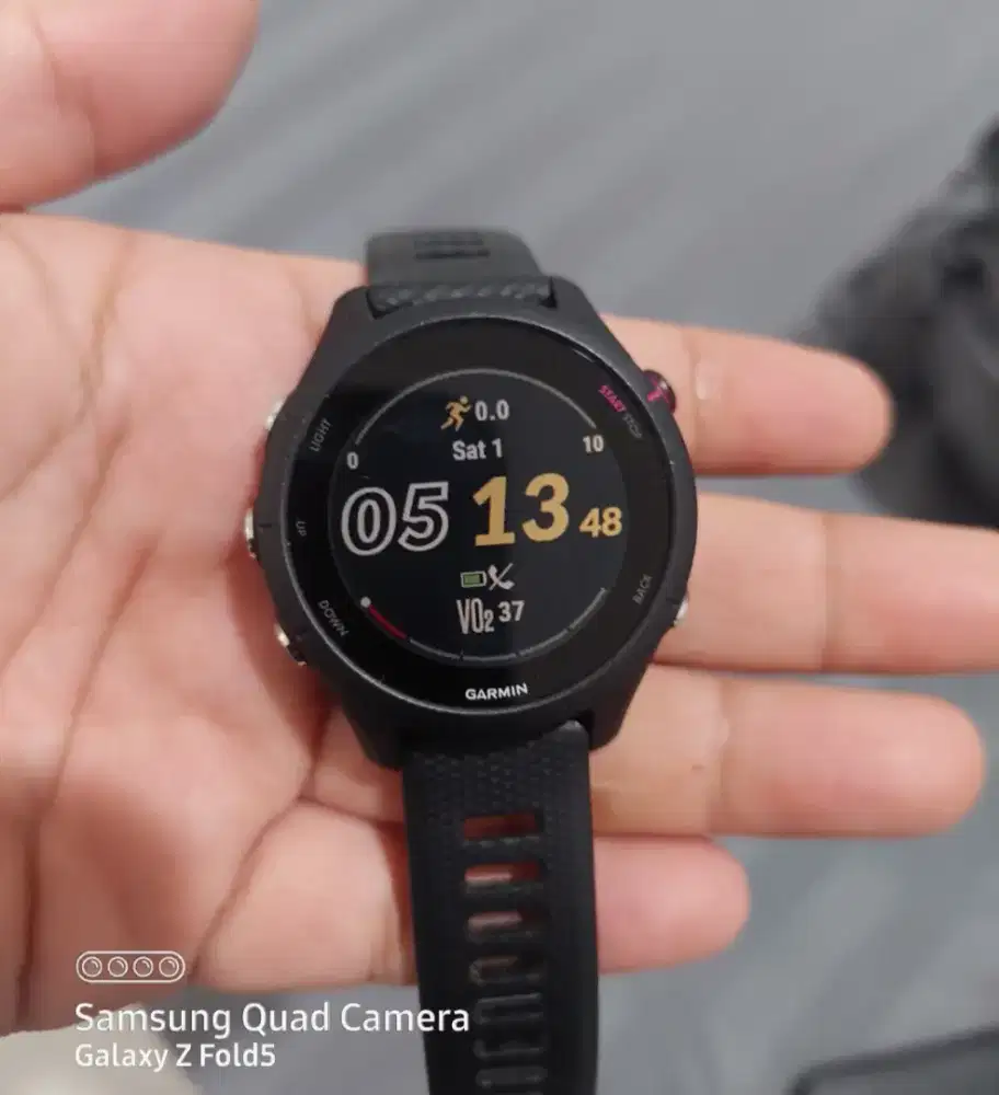 jam tangan Garmin for runner 255s Music