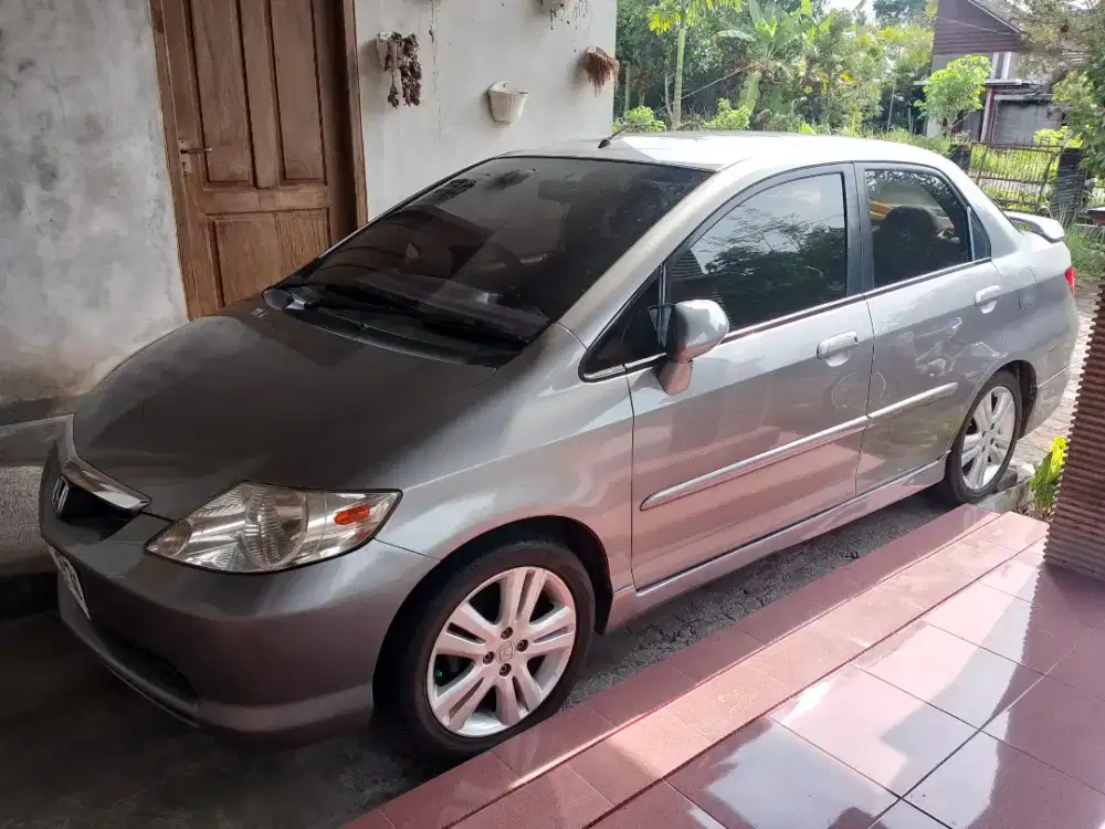 Dijual Honda City VTECH Manual Tahun 2005