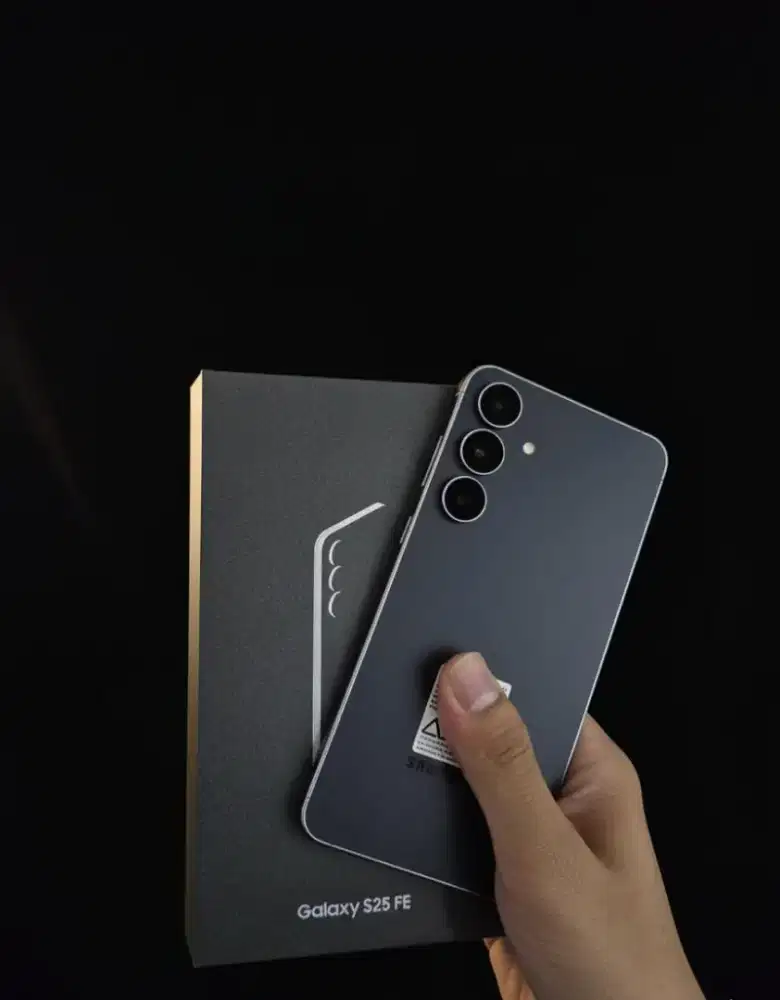 SAMSUNG S25FE 8/256 BARU SEGEL