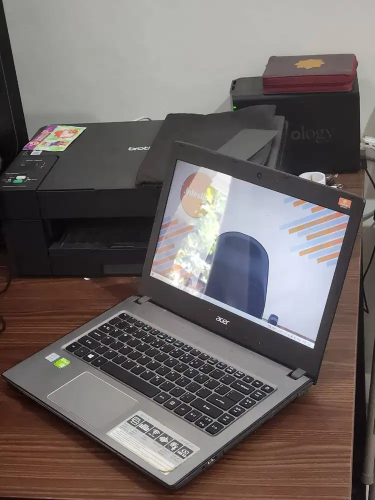 Dijual: Laptop ACER E5-476G – i3-7020U / RAM 8GB / HDD 1TB / VGA 2GB