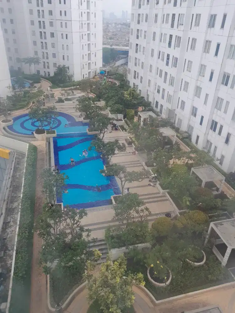 Jual apartemen Bassura City atas mall type 2bedroom besar langka stock