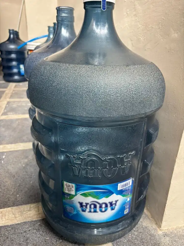 Di Jual Galon Aqua Cuci gudang