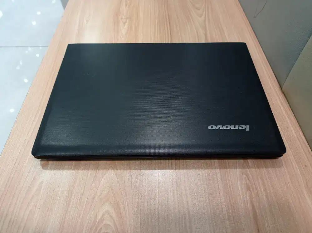 Laptop Lenovo Slim Mulus Normal Siap Pakai Lancar