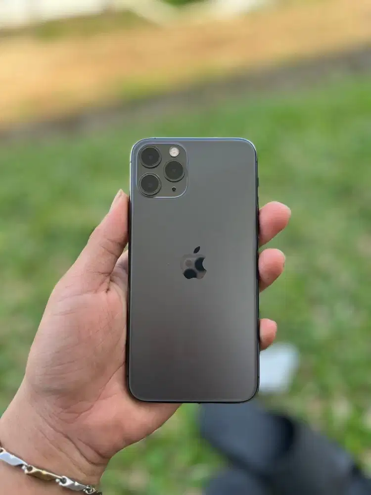 Ip 11pro 256GB fulset no minus, iOS26 terbaru