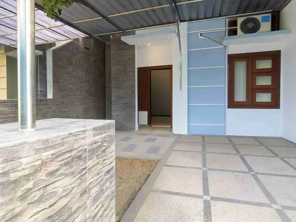 RUMAH SIAP HUNI TAMAN RIVERA SELANGKAH DARI UPN MERR TOL TAMBAK SUMUR SURABAYA