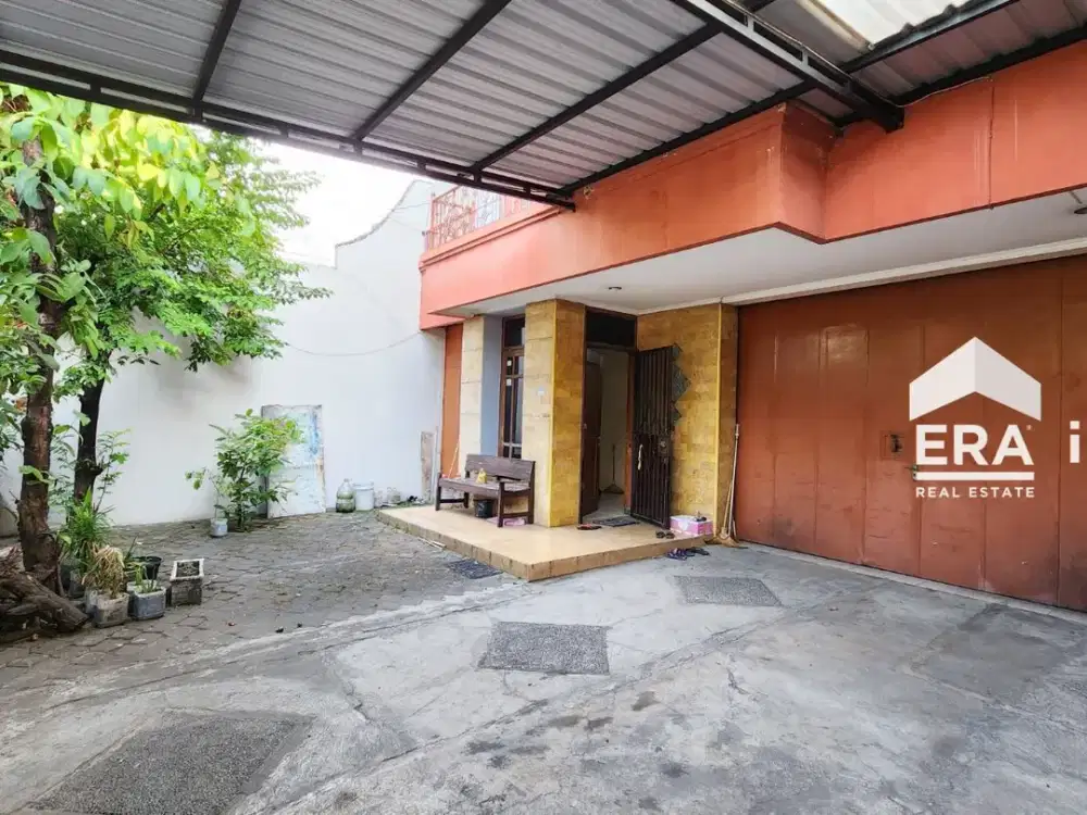 RUMAH DIJUAL DI SOLO DEKAT SINGOSAREN PLAZA-LOTTE GROSIR-PASAR KEMBANG
