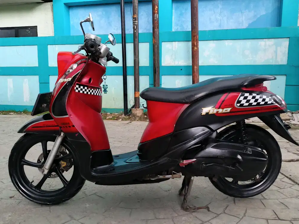 Yamaha Fino 2013 stater tokcer halus mulus terawat