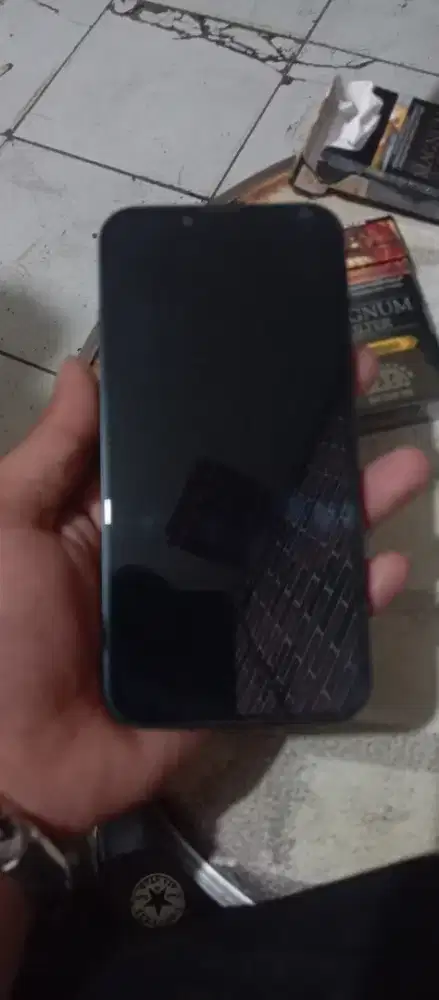 iphone 13 midnight 256