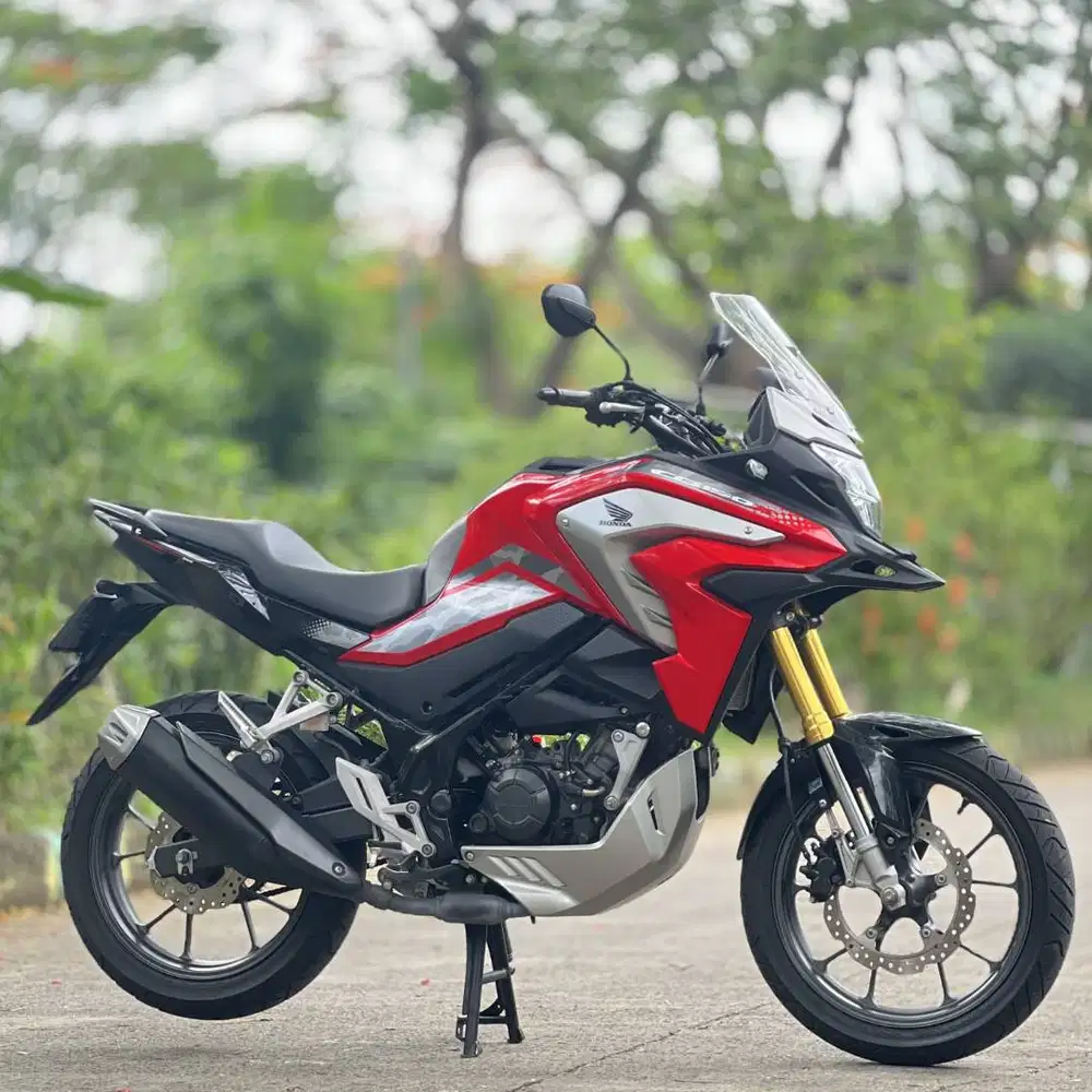 HONDA CB150X MERAH SILVER 2023 KM 6K PAJAK PANJANG SIAP GASPOL