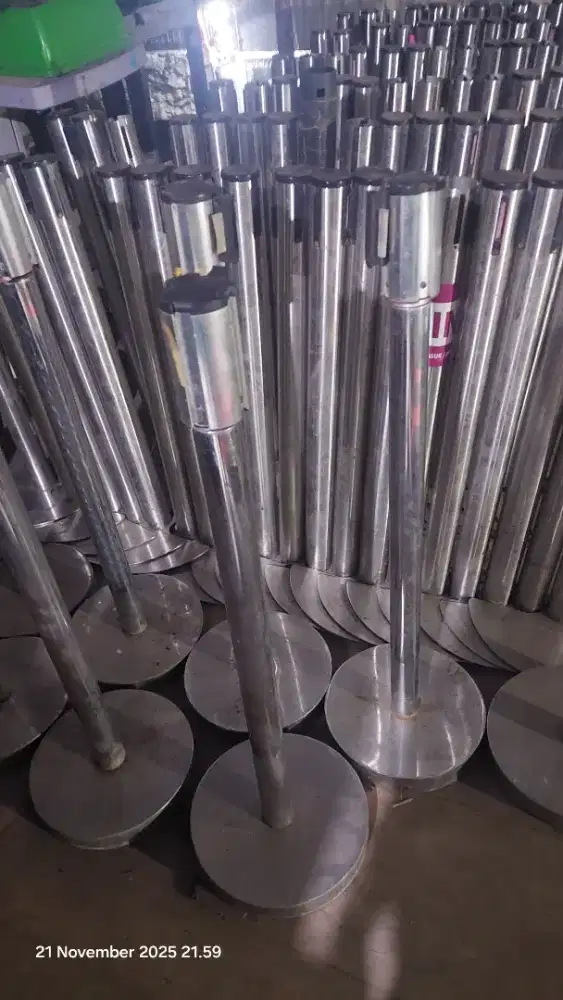 Terima Bongkaran Dan Lelang Isinya