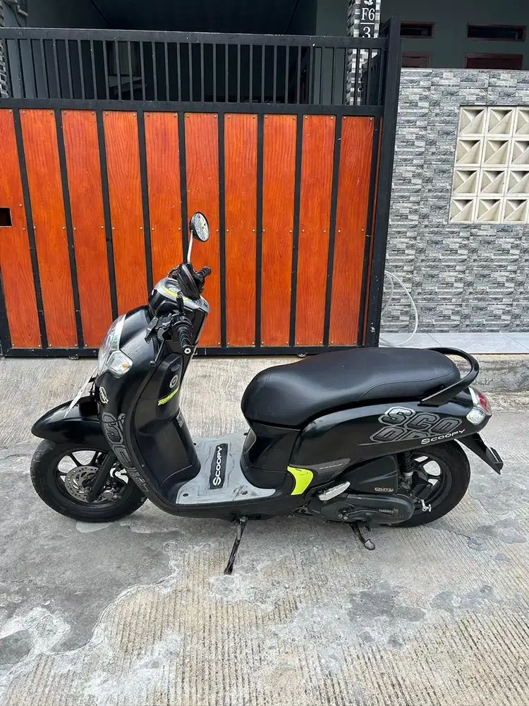 Honda Scoopy 2018