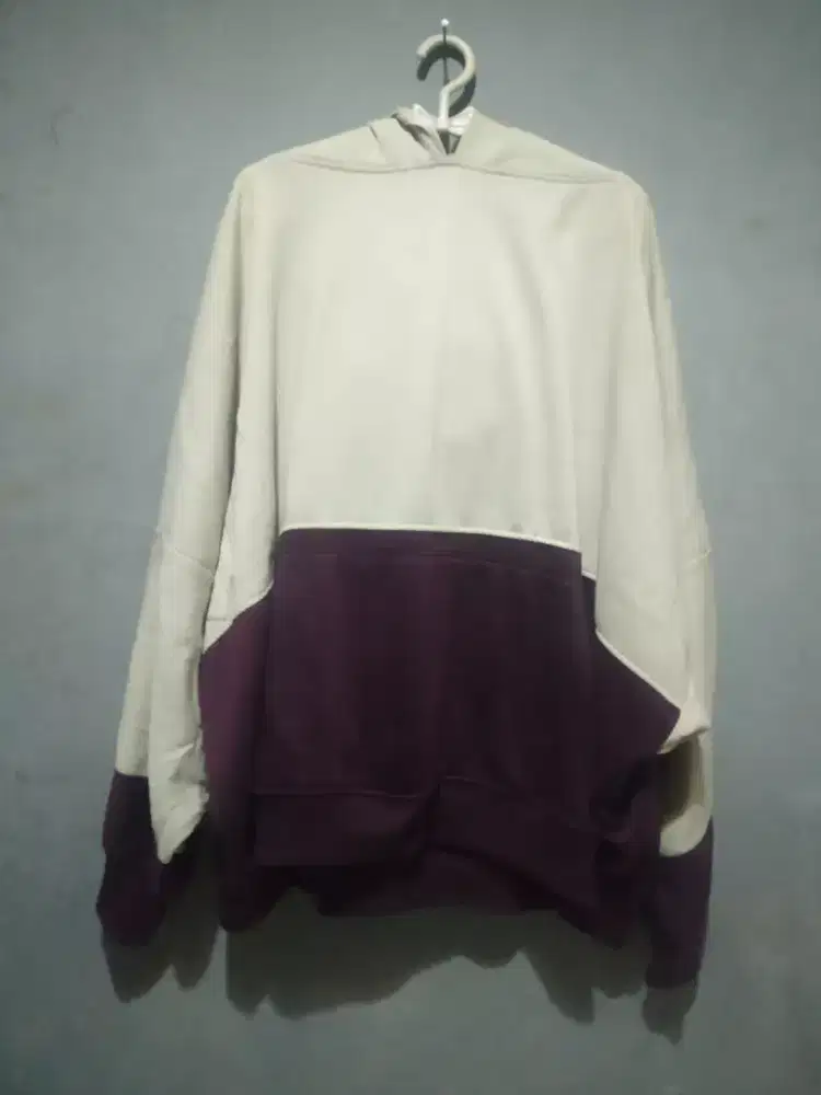 Preloved sweater Hoodie