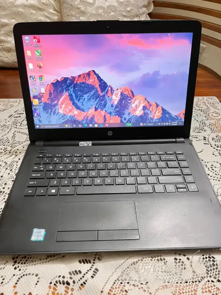 FOR SALE!! HP 240 G6 NoteBook PC DIJUAL KARENA BU.