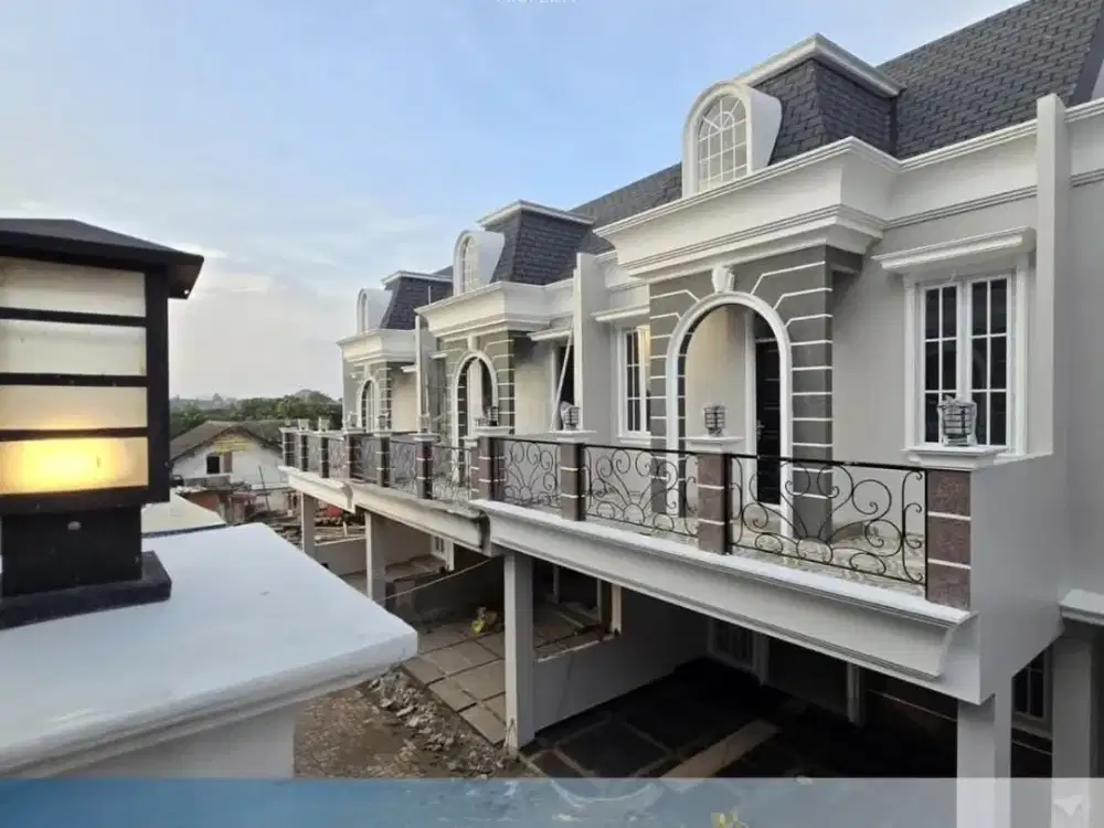 New Cluster Modern Home Jagakarsa Jaksel