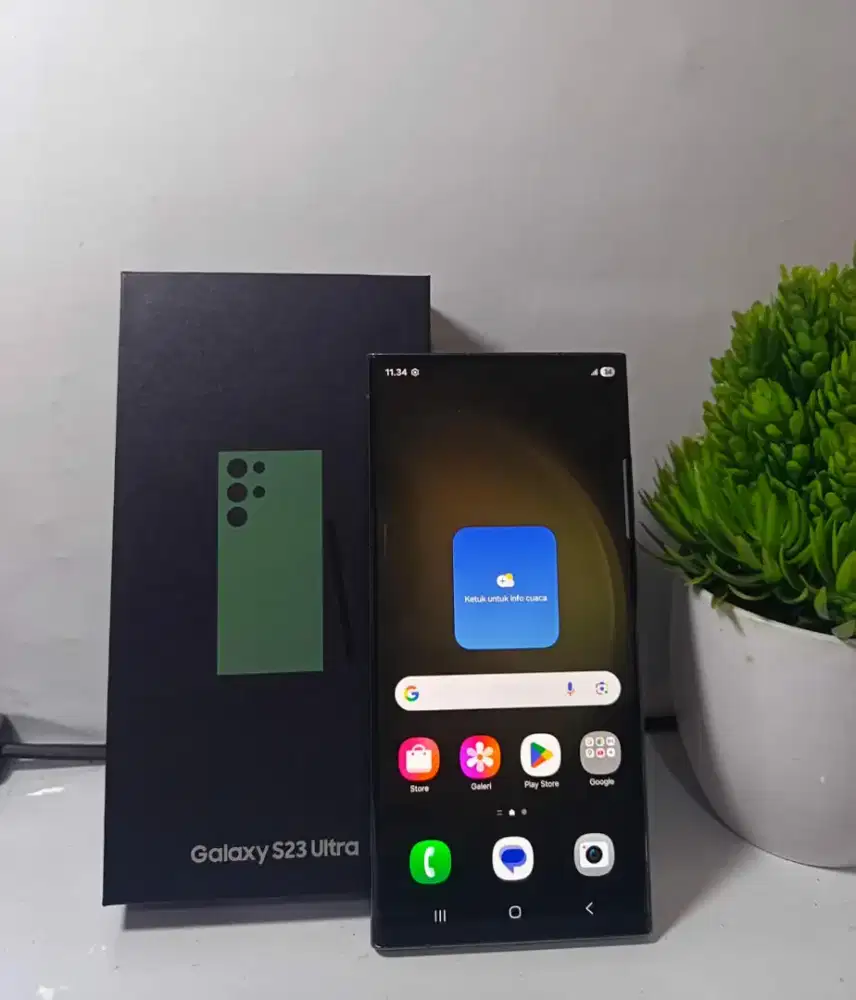 Samsung galaxy s23 ultra 5G 12/256 Resmi sein
Kelengkapan fullset