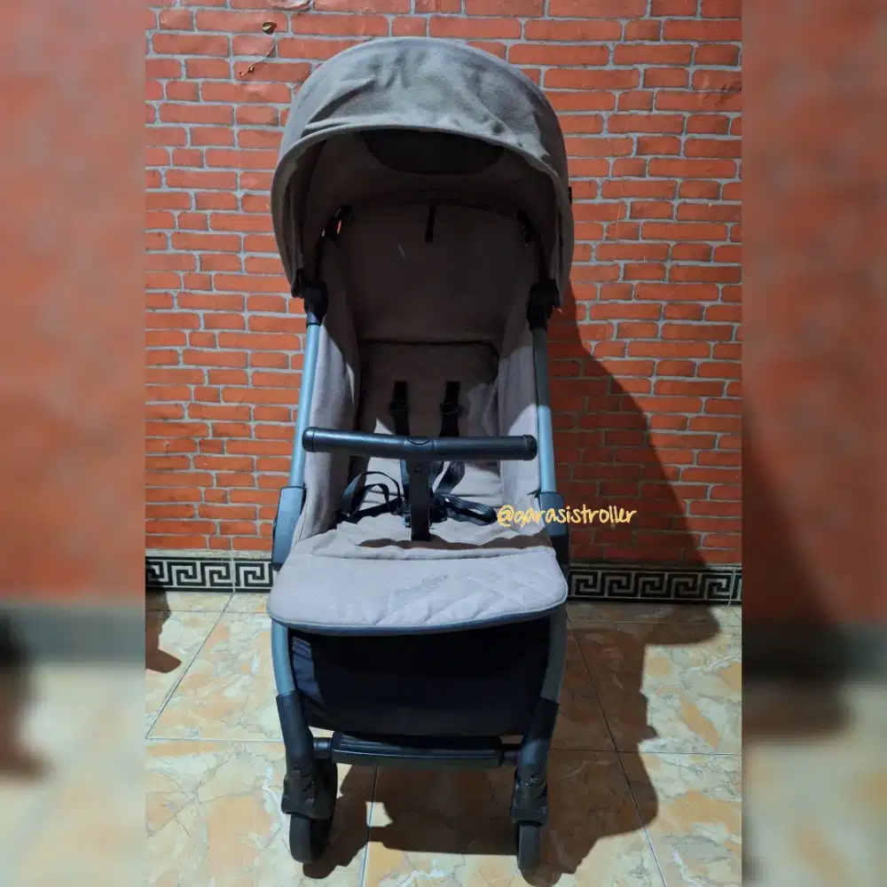 Stroller iconic X cabin size murah