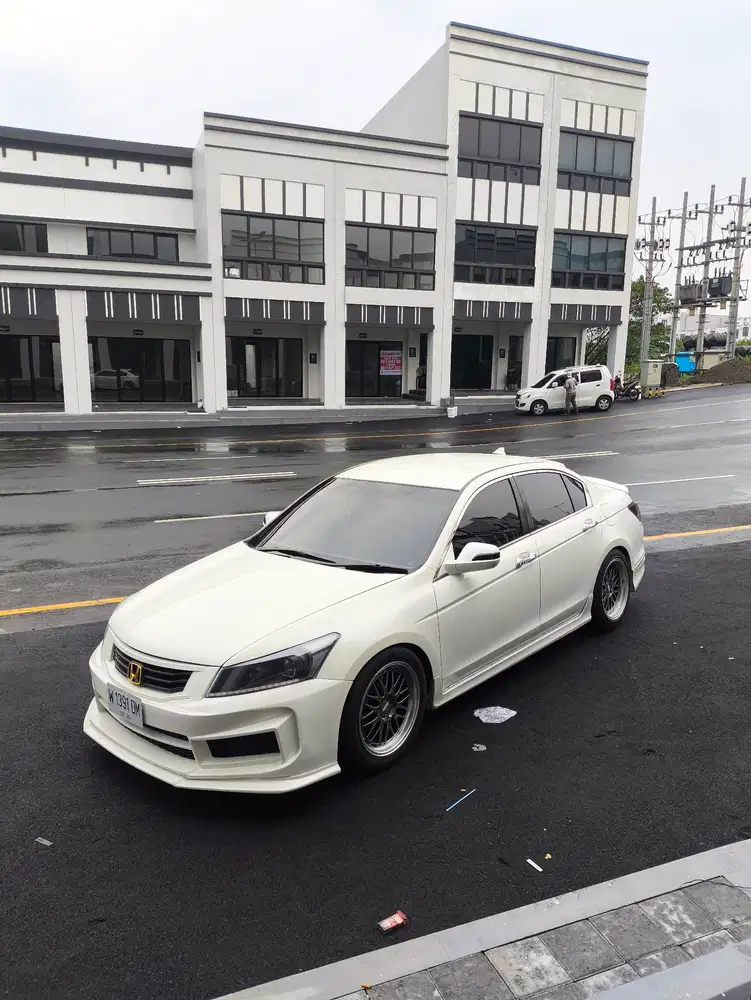 Honda Accord 2012 Bensin