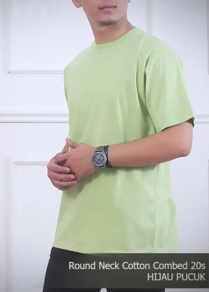 Kaos Polos Hijau Pucuk Cotton Combed 20S