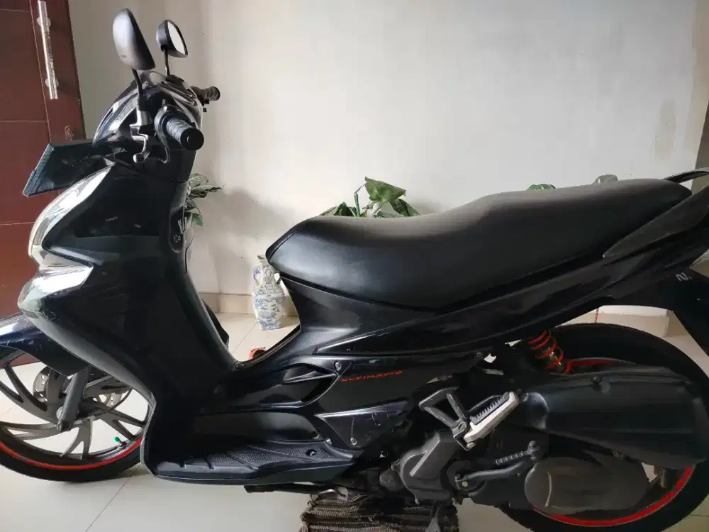 Bismilah ,Dijual Suzuki Skywave 2009, Komplit Harga 6,9  JT Nego Alus