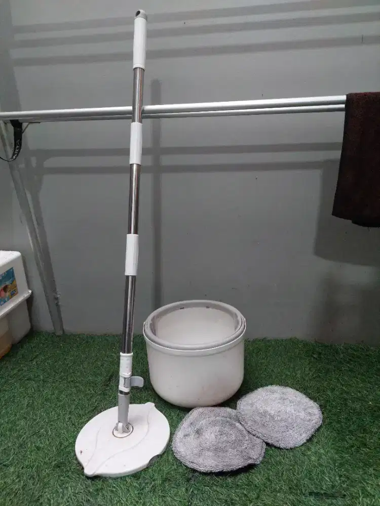 Spin Mop Alat Pel Pelan Second Bekas