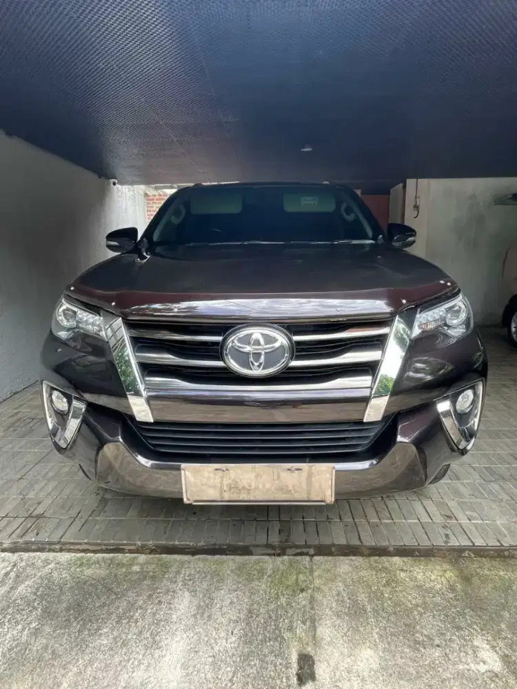 Toyota Fortuner VRZ 2.4 AT 2016