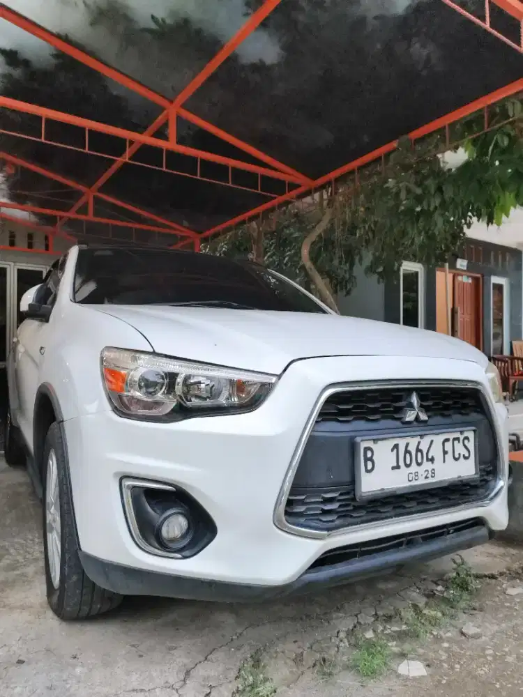 Outlander sport PX 2014 Putih Mutiara