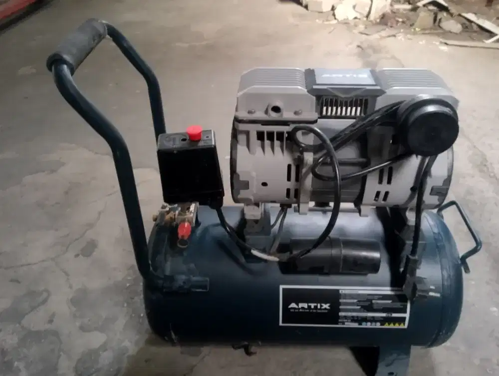 Kompressor ARTIX 24 L