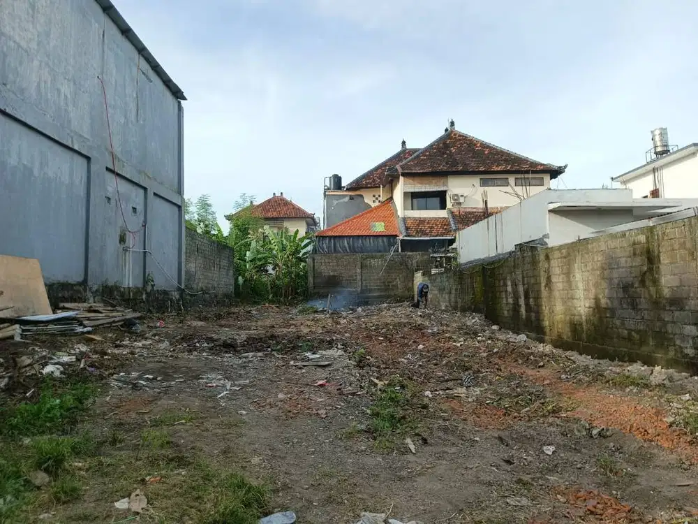 DISEWAKAN TANAH LUAS 3,5 ARE AREA DENPASAR BARAT DEKAT AREA GUDANG