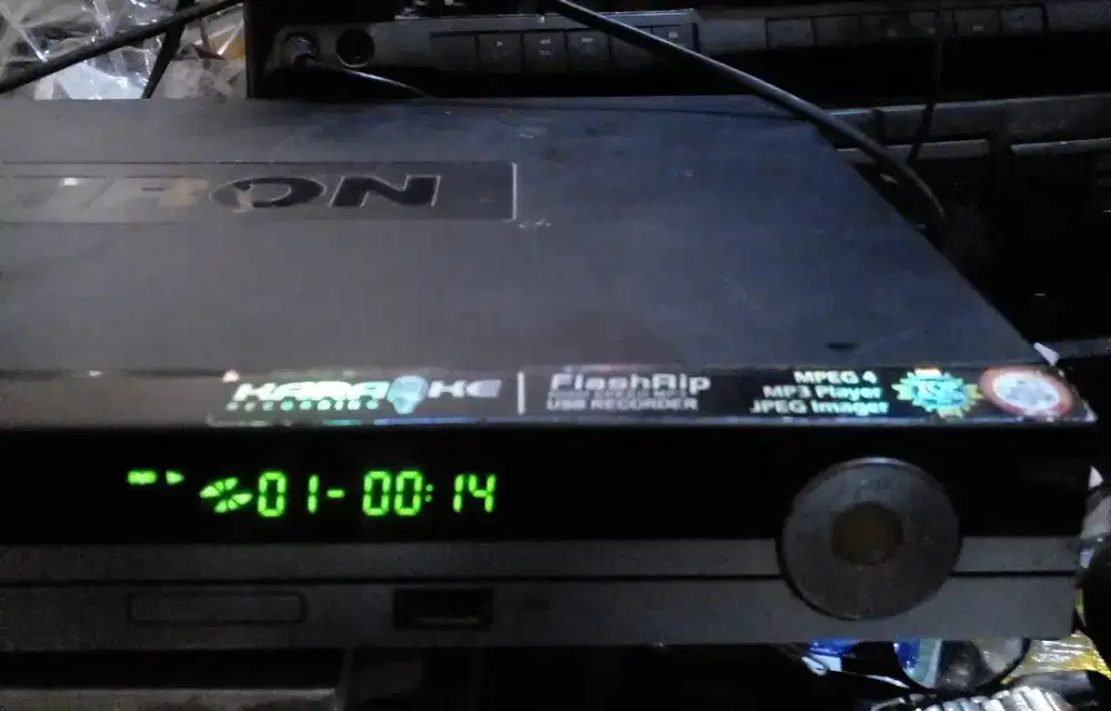 Dvd home teater polytron pht 211 tanpa remot