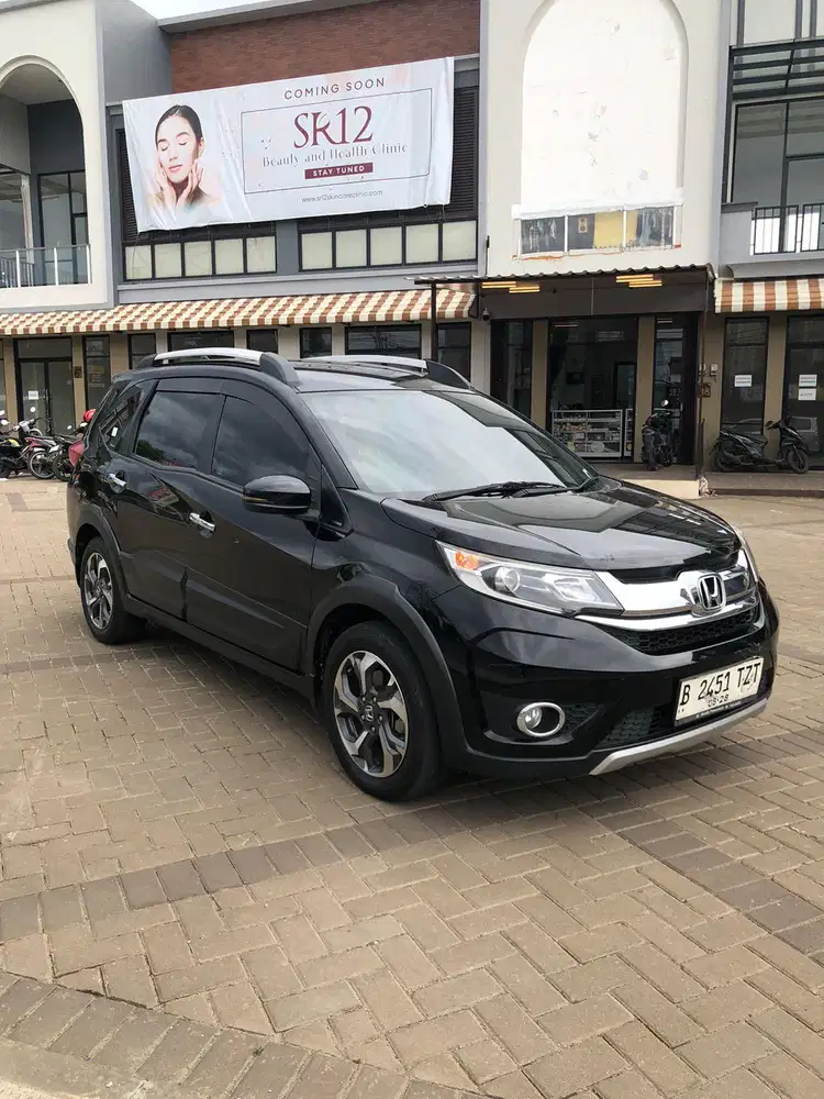 HONDA BR-V 1.5 E AT THN 2018