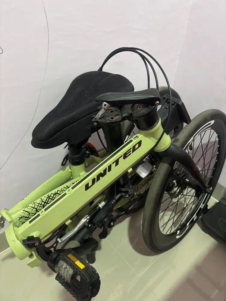 Sepeda Lipat Merk United