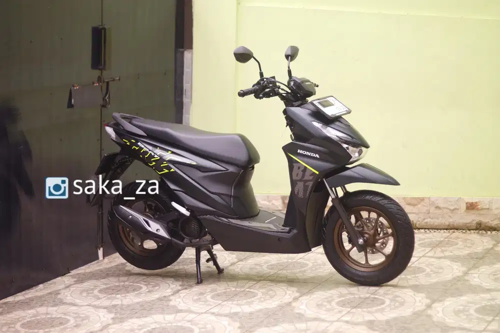 ( Km 1 Ribu , Baru 6 Bulan ) Honda Beat Street 2025 , new beat 2025