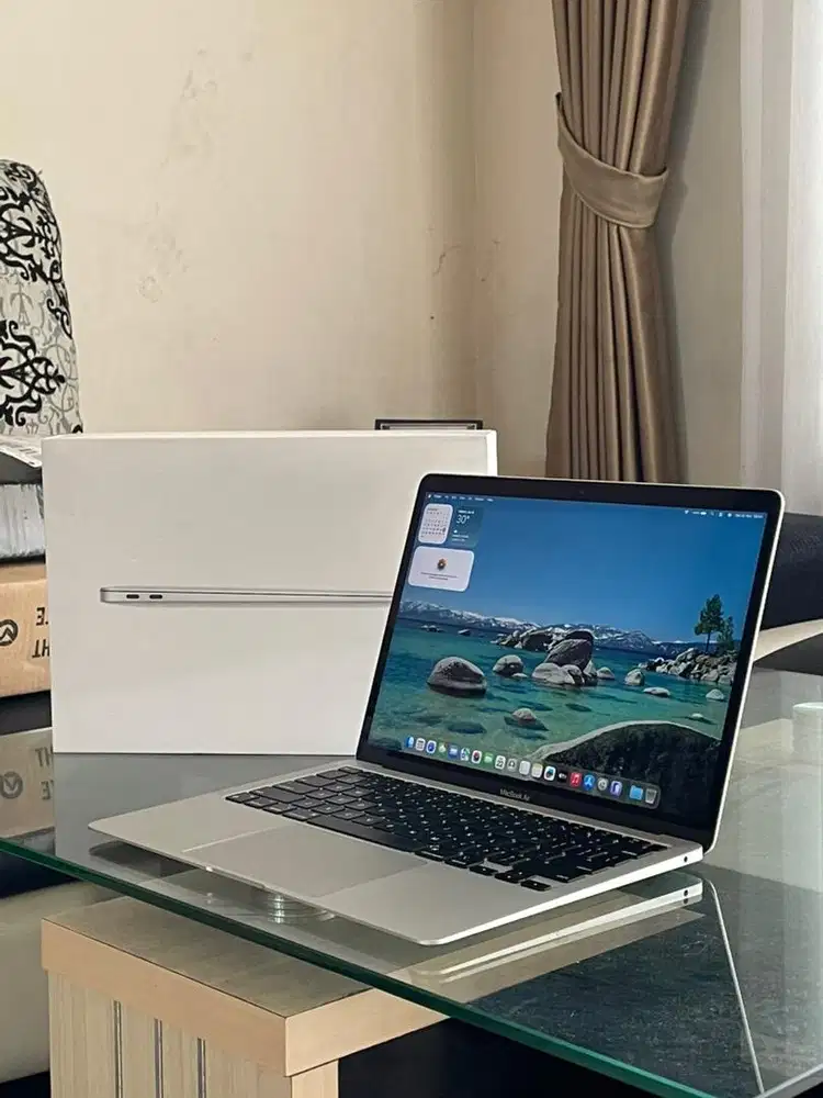 MacBook Air 2020 M1 8/256