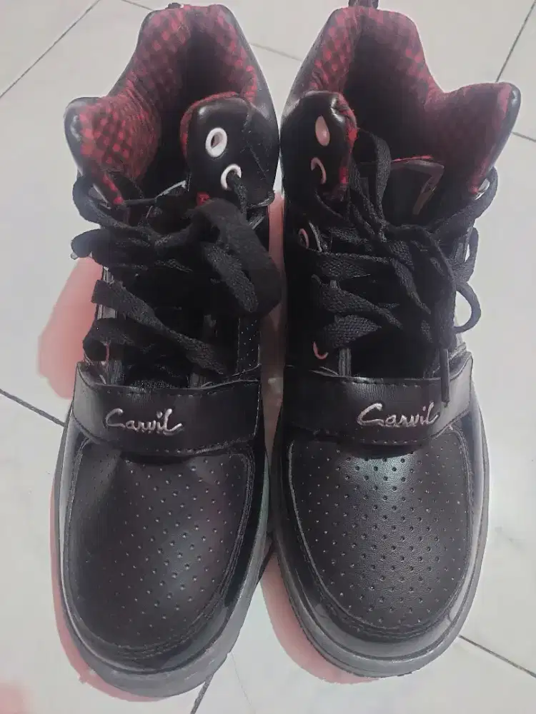 Dijual Sepatu Carwil bagus