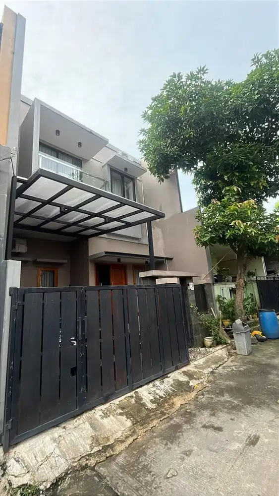 Rumah Minimalis Moderen 3 Lt