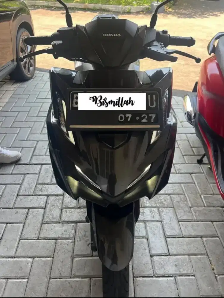 JUAL HONDA VARIO 160 LOW KILOMETER