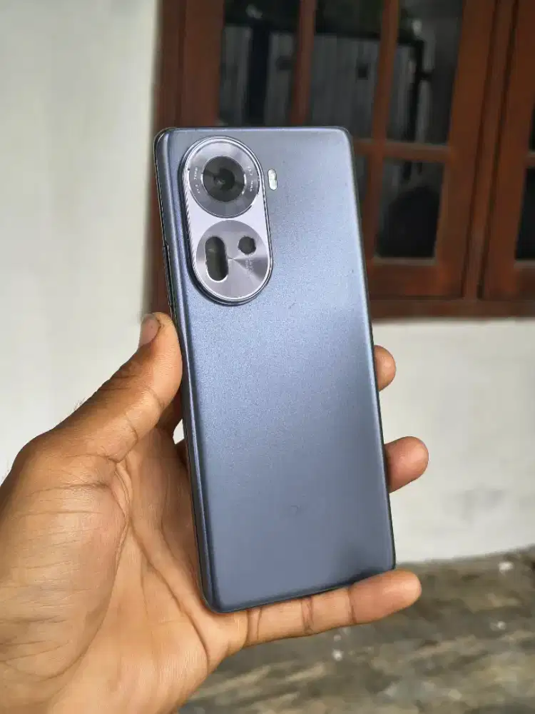 Oppo Reno 11 5G 8/256Gb Nomin pemakaian