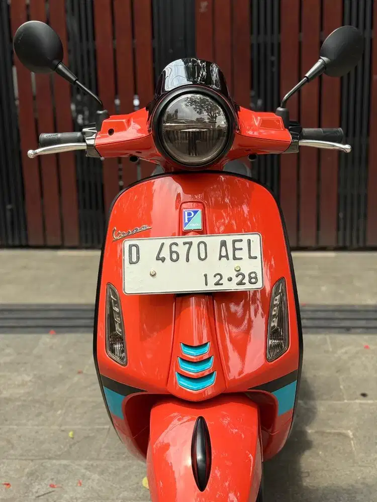 Vespa Colour Vibe 2023 Limited edition