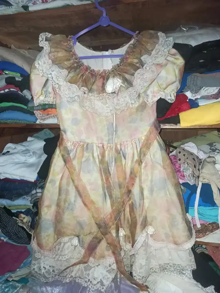 Baju pesta anak preloved