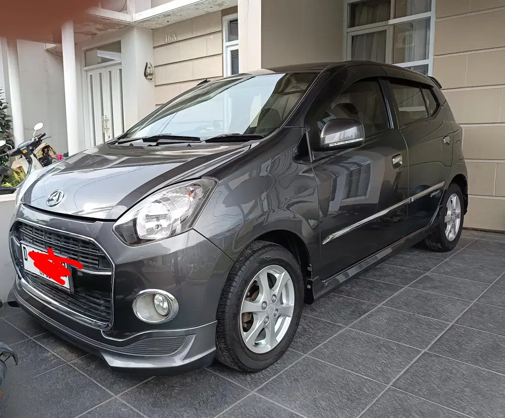 Daihatsu Ayla x elegant 2015 Automatic