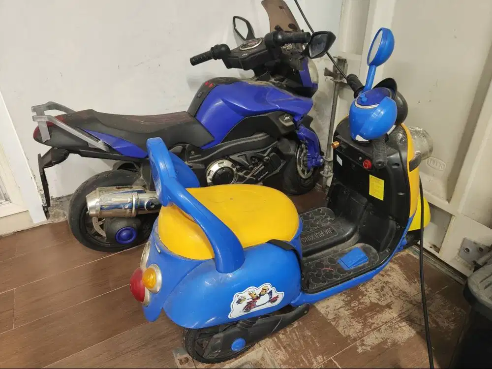 Mainan Motor Anak 2 unit